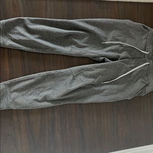 Men’s size medium lululemon city sweat joggers
